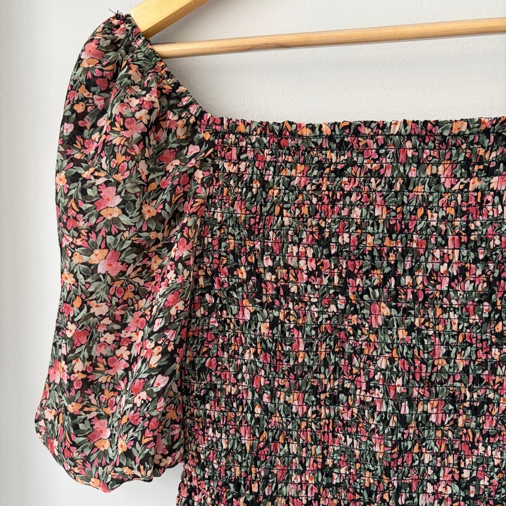 BB Dakota Sz XS Cottagecore Floral Smocked Crop Top Elbow Length Puff Sleeves - Picture 5 of 8